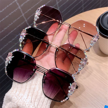 😎Vintage Rimless Rhinestone napszemüveg 🎉divat márka tervező napszemüveg 🥳divat retro vágó lencse gradiens napszemüvegek